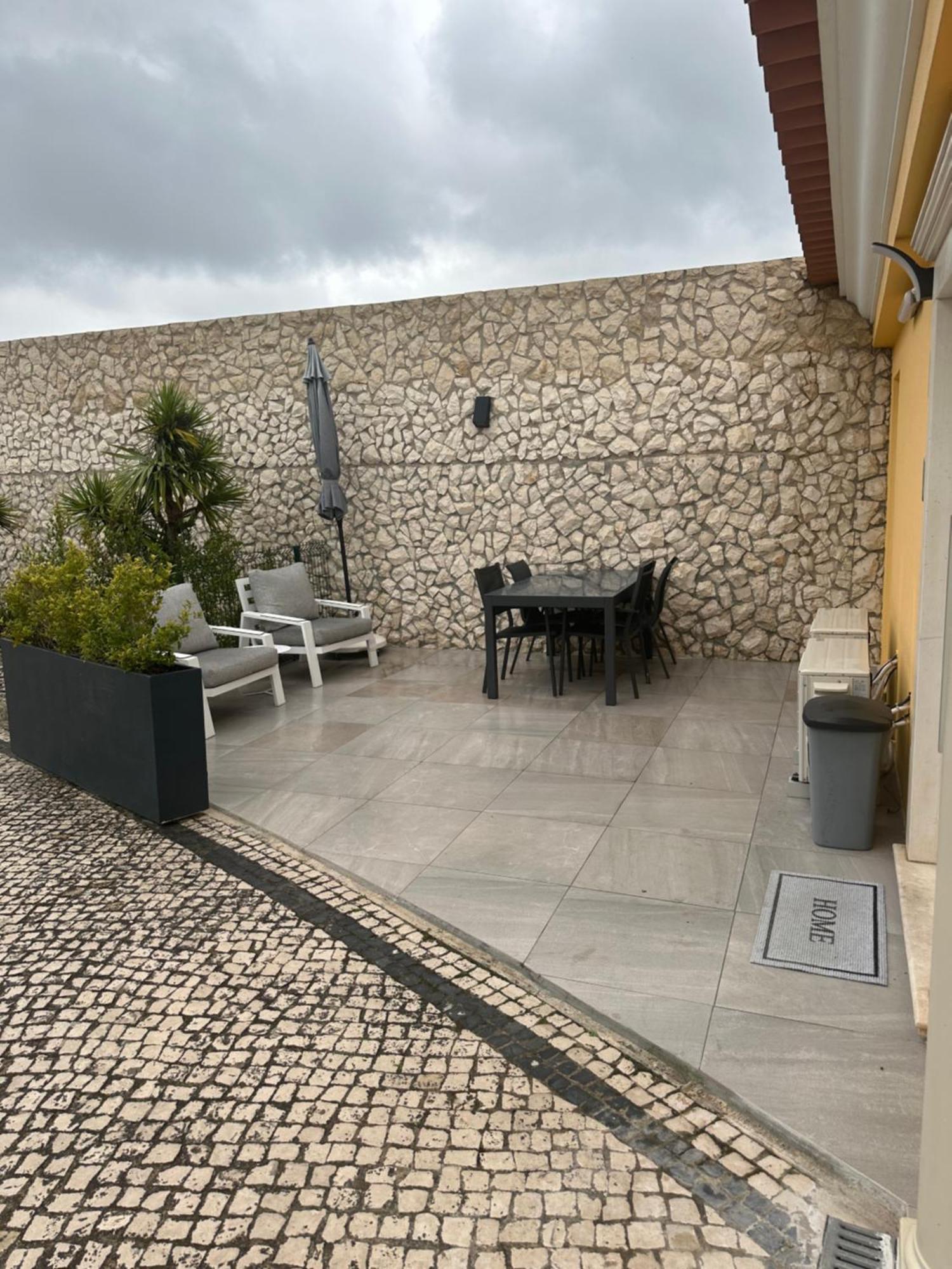Yellow Sweet Home - Maria E Beatriz Nazaré Exterior foto